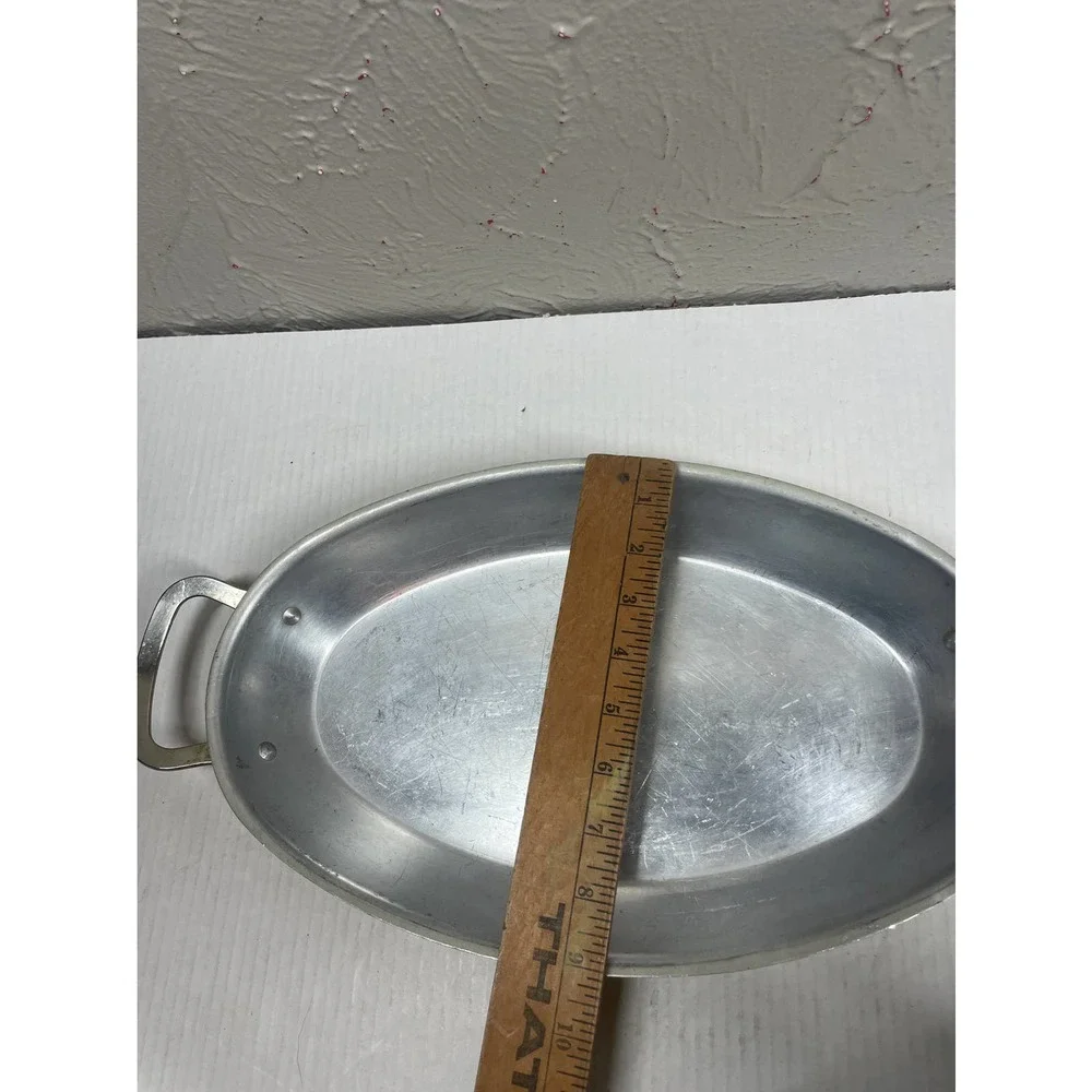 Wear-Ever Registered Aluminum Oval Casserole Broiler Fish Pan Riveted Yellow USA